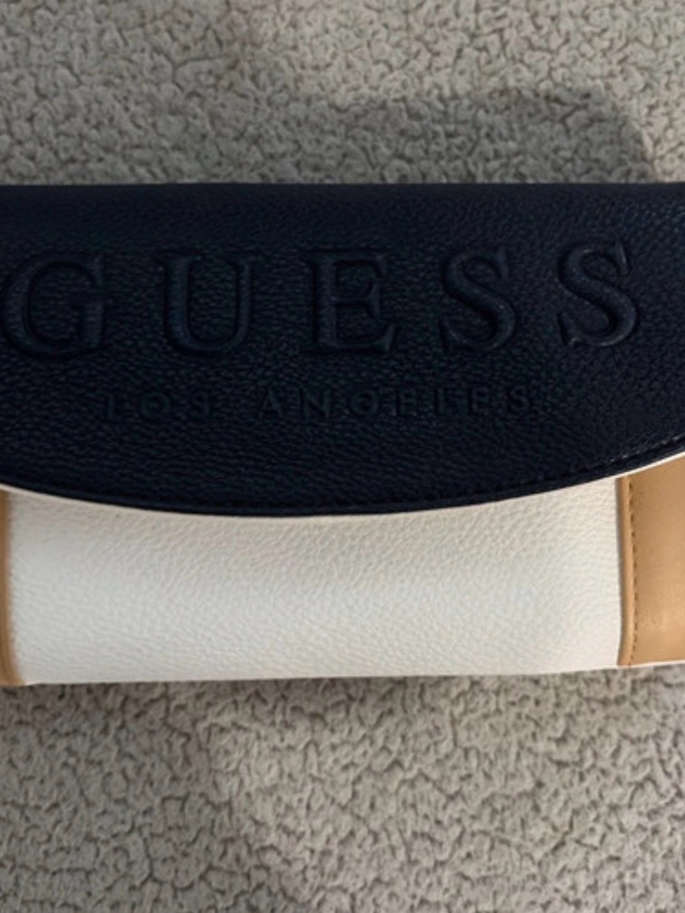 GUESS Tri-Color Phone Case - Navy, White & Tan
